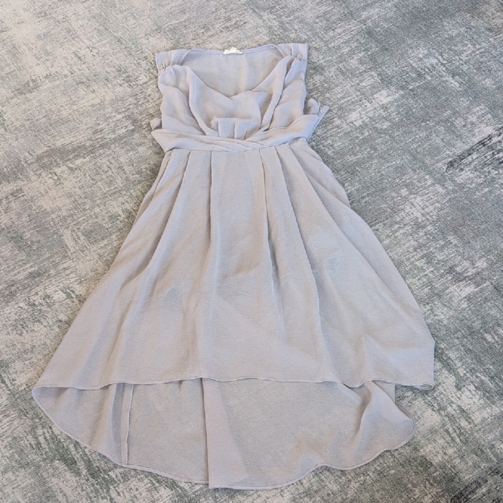 Gilli Strapless Dress in Soft Gray